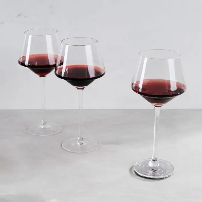 edge_wine_glass.webp
